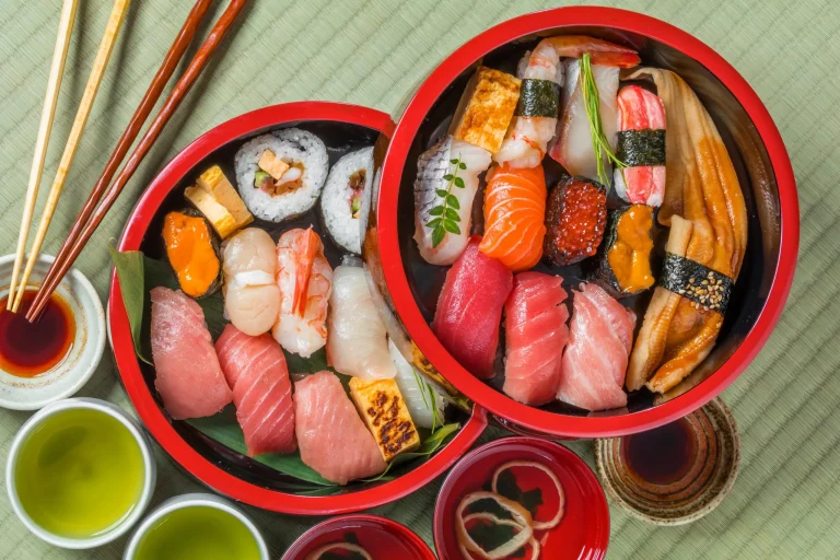 Learn-how-to-make-traditional-Sushi-on-your-Tokyo-Market-and-Cooking-Experience-scaled-1