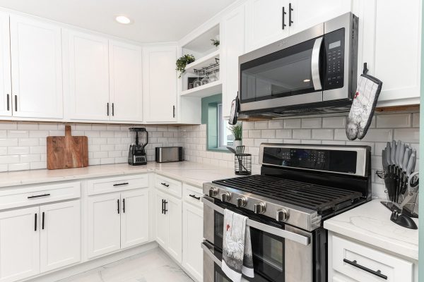 The Accidental Invention of the Microwave, From Radar to Kitchen Staple